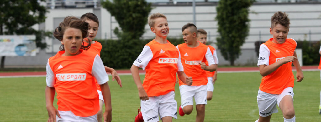 letnie-obozy-pilkarskie-2021